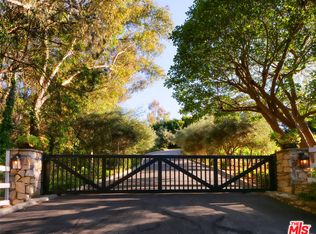 30 Portuguese Bend Rd, Rolling Hills, CA 90274