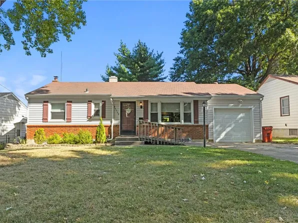 11712 E 30th Ter S, Independence, MO 64052