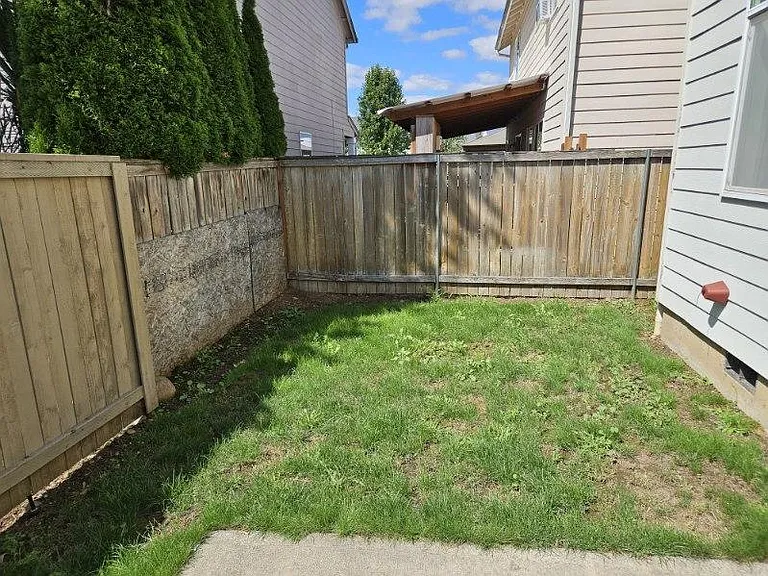 4214 NE 166th Ave — Photo 16
