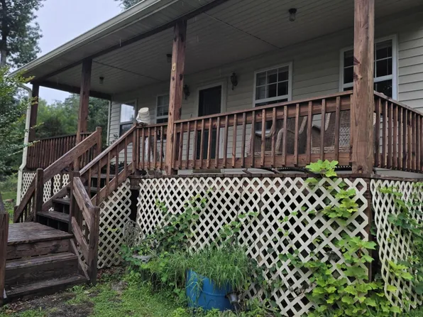 21 Incline Rd, Burnside, KY 42519