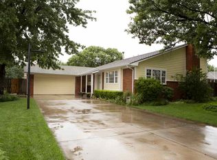 7801 W Suncrest St, Wichita, KS 67212