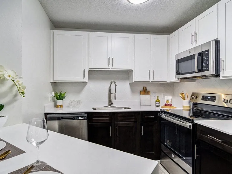 Morgan Place — Photo 7
