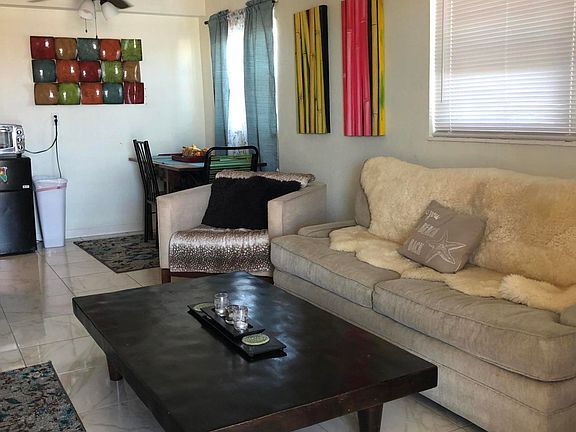 5th image of 425 Tyler Ave APT 10