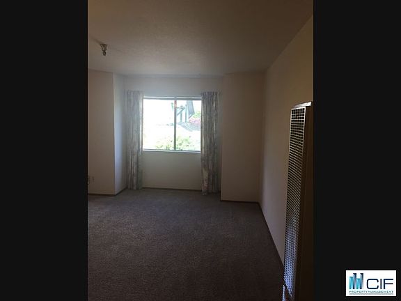 4th image of 206 Vista Prieta Ct