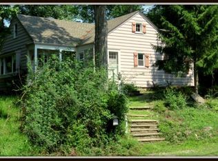 907 Ridge Rd, Newton, NJ 07860