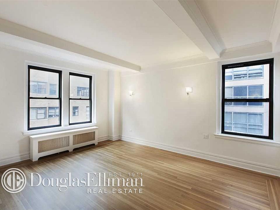 2nd image of 405 E 54th St Ph D