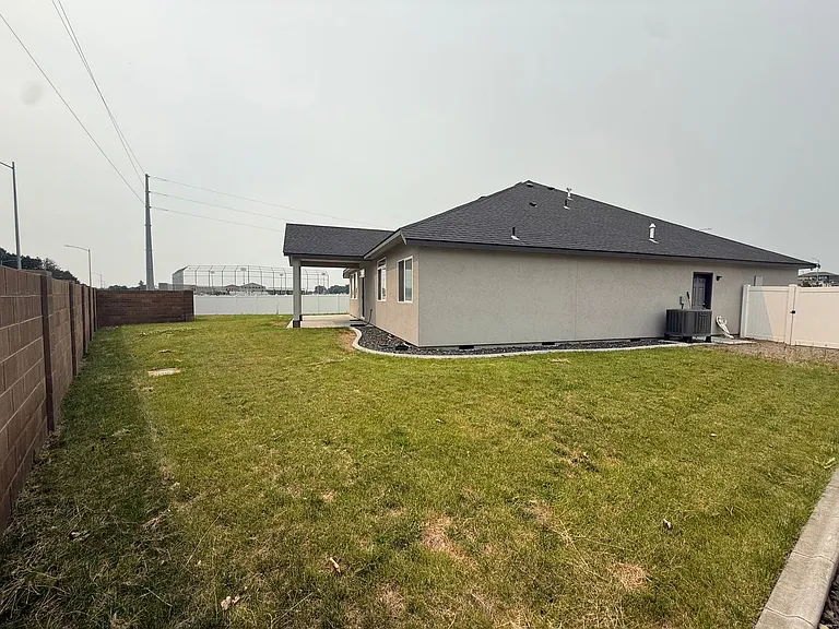 7506 Cornflower Dr — Photo 27