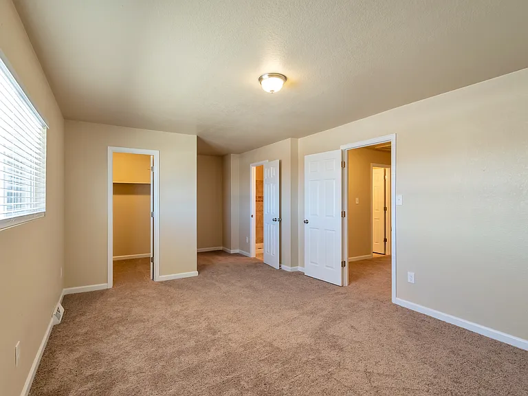 4042 S Yosemite St — Photo 5