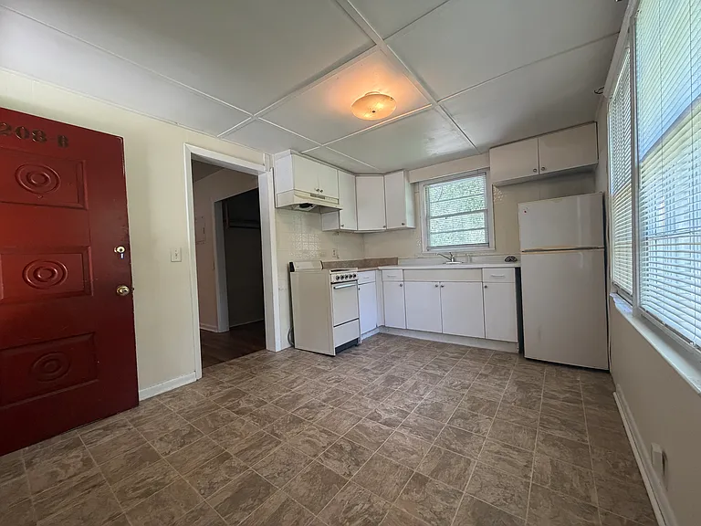 208 Vista Cir #B — Photo 7