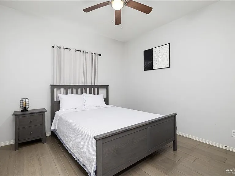 513 N Cynthia St — Photo 13