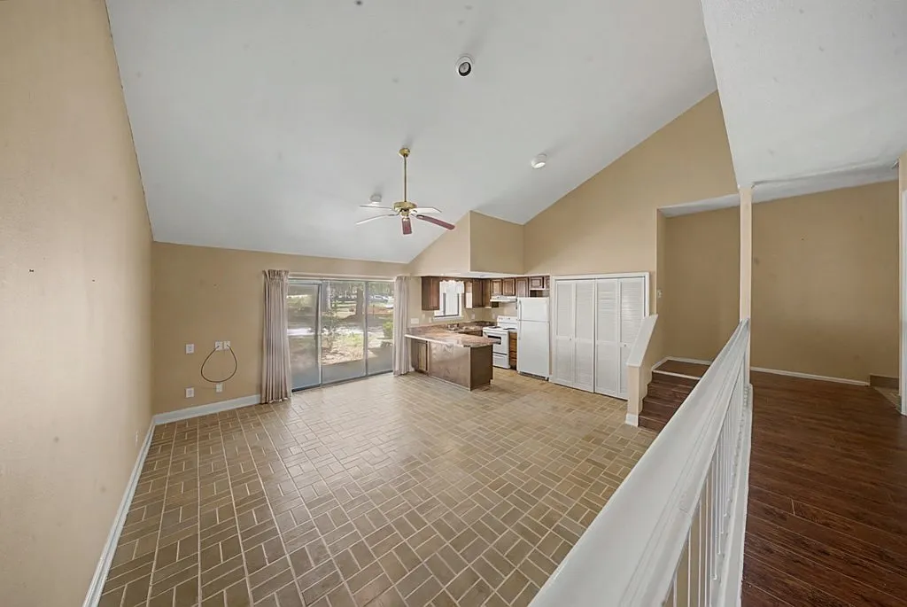 1 bed, 1.0 bath, 750 sqft, $1,200 — Photo 4