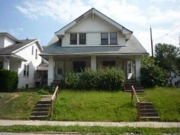 9800 Pratt Ave, Cleveland, OH 44105