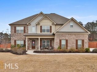 64 Kindelwood Dr, Newnan, GA 30263