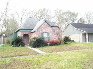 4144 Hemlock St, Zachary, LA 70791