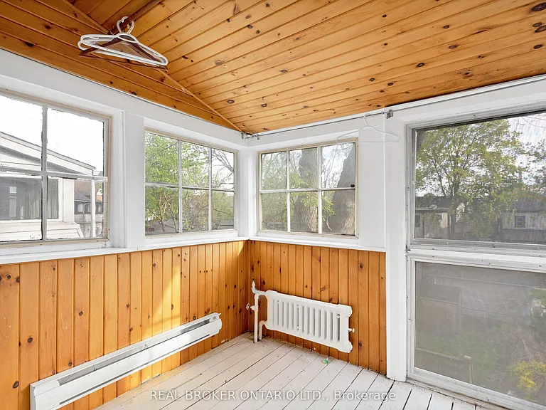 25 Dixon Ave #MAIN — Photo 35