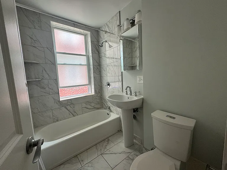 19 Walbridge St #1 — Photo 12