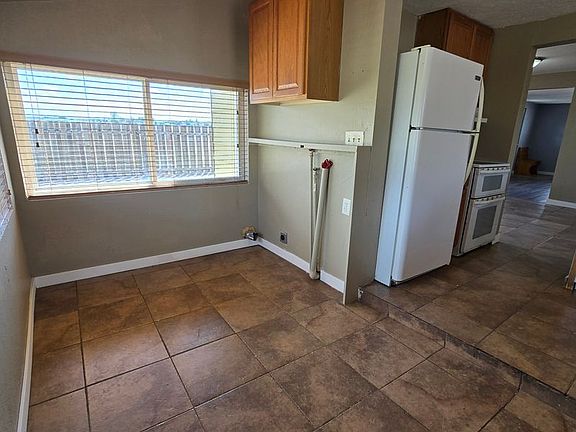 5th image of 732 S Colorado Ave