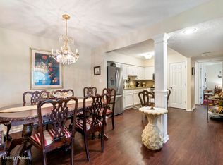 7046 Wildwood Cir APT 187, Louisville, KY 40291