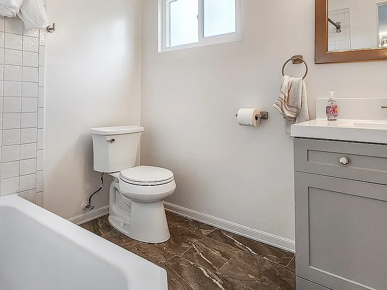 8547 Drayer Ln — Photo 15