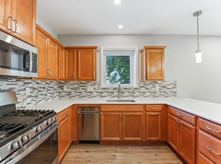 414 S Walnut St APT 1, Kennett Square, PA 19348
