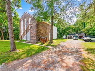 3921 Randolph Ln, Cincinnati, OH 45245