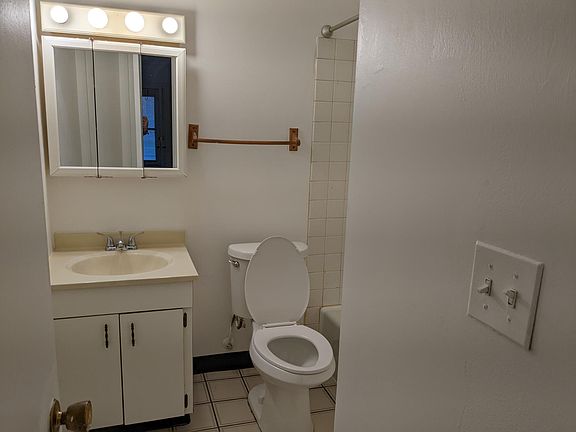 2nd image of 2050 Western Ave Unit A