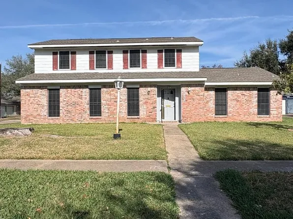 8838 Stroud Dr, Houston, TX 77036