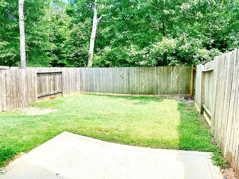 64 Woodland Hills Dr #A — Photo 19