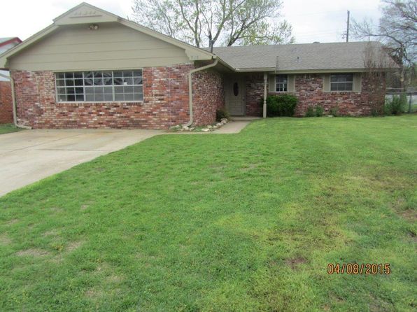 908 Lotus Ave