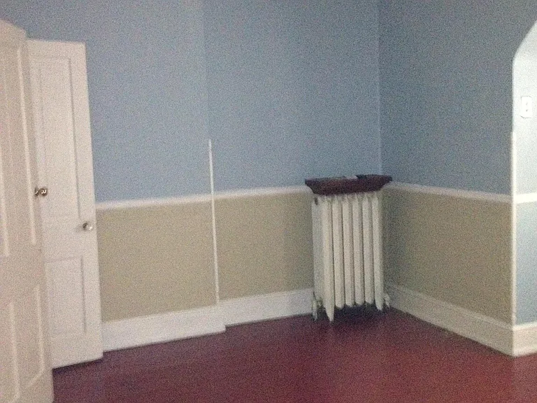 Front bedroom