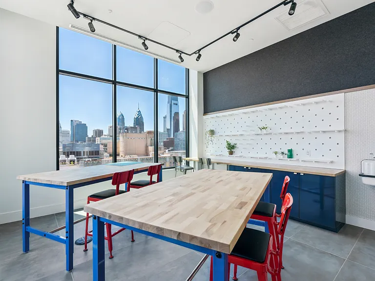 Broad + Noble — Photo 26