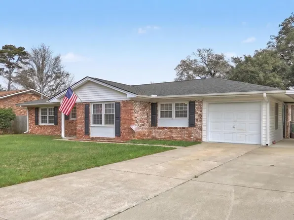 113 Jackson Rd, Ladson, SC 29456