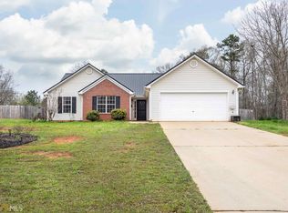 121 Country Meadows Way, Jenkinsburg, GA 30234