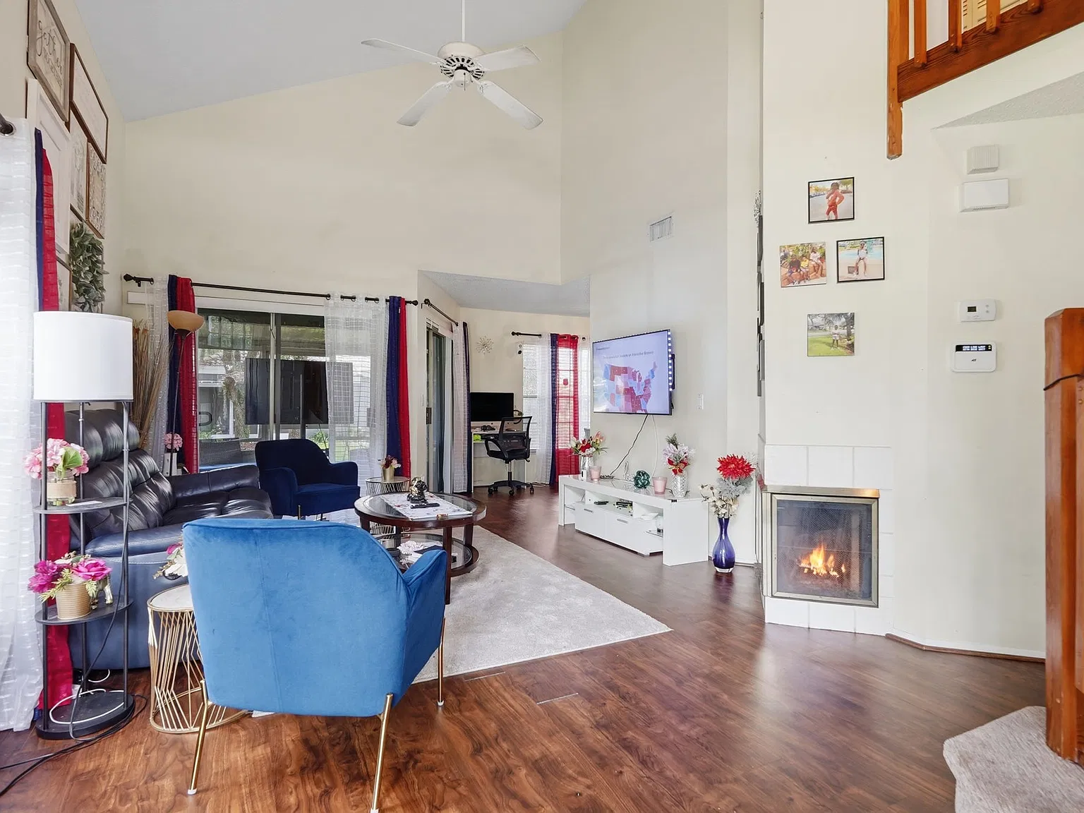3 bed, 1358 sqft, $2,100 — Photo 3
