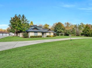 103 Stagecoach Rd, Laurens, SC 29360