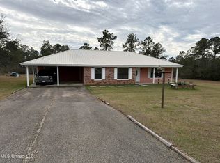 6157 Road 541, Kiln, MS 39556