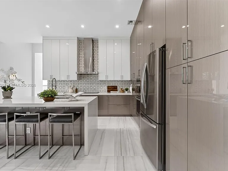 2400 SW 112th Ave — Photo 22