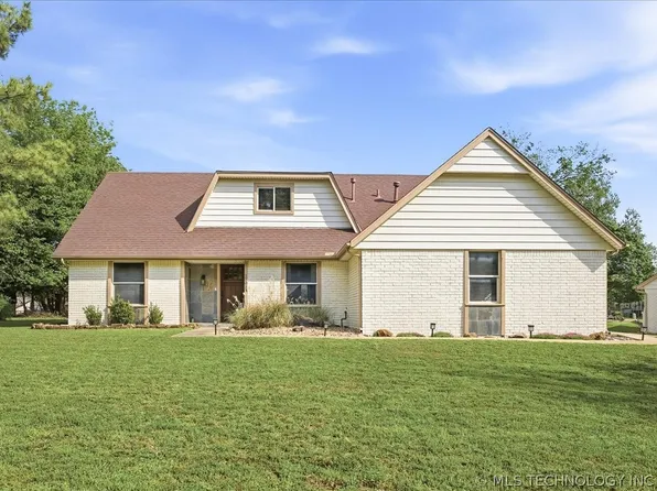 18013 E 93rd St N, Owasso, OK 74055