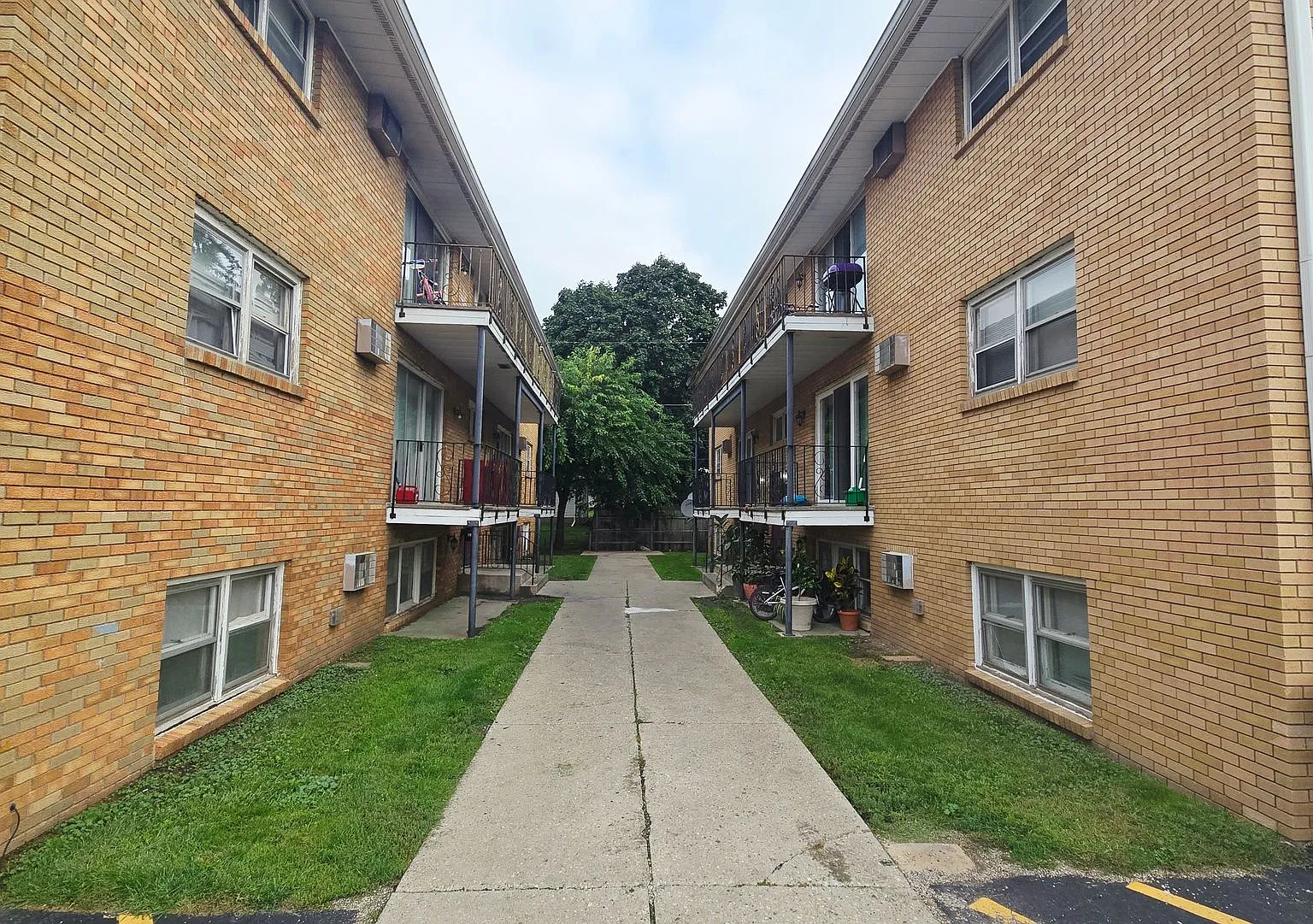 Harrison Ave — Photo 2