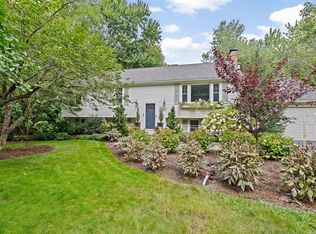40 Brewster Rd, Cohasset, MA 02025