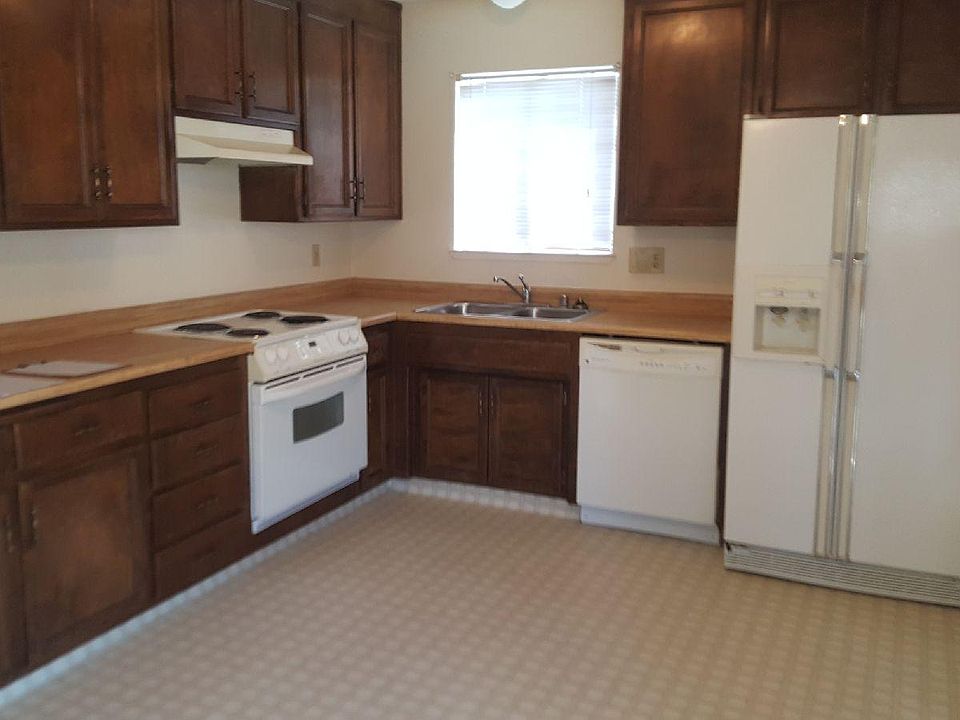 2nd image of 1210 Forestwood Dr