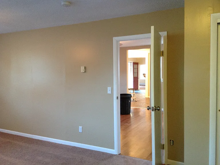 829 Crow Hill Rd — Photo 11
