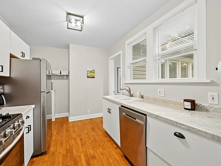 402 Turner Ave — Photo 6
