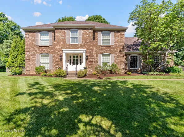 10301 Plains Ct, Louisville, KY 40223