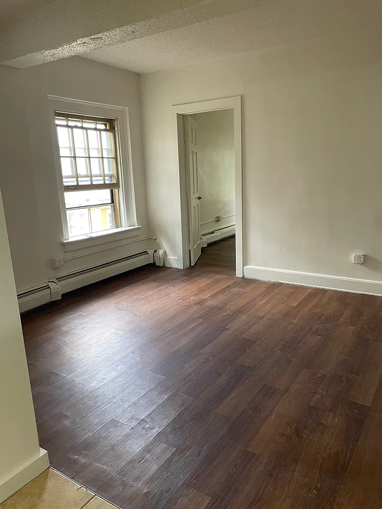 1 bed, 600 sqft, $1,075 — Photo 1
