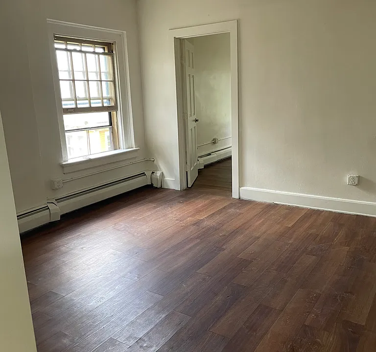 246 North St #411