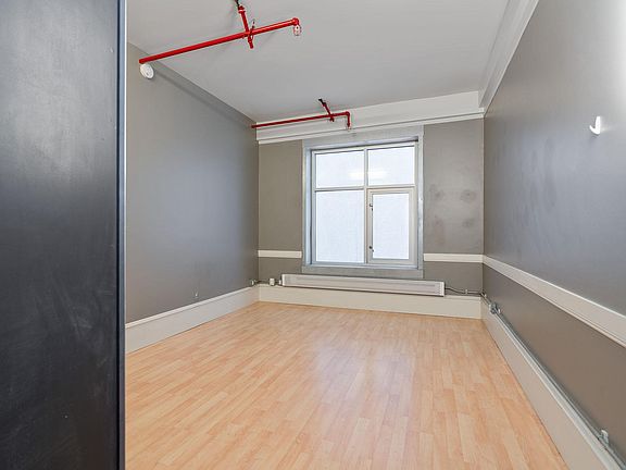 2nd image of 83 McAllister St APT 412