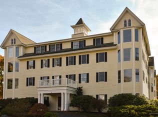 8 Arlington St APT B1, Kennebunkport, ME 04046