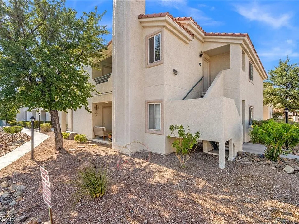 7909 Fossil Creek Ln #204