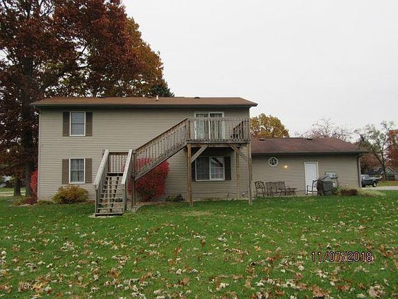 2nd image of 52317 Country Ct